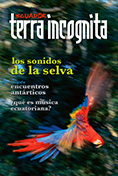 Portada de la revista Ecuador Terra Incognita No. 118: Guacamayo rojo (Ara macao), estruendoso habitante del dosel del bosque húmedo tropical. Foto: Tuy de Roy / Minden Pictures